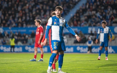 Miquel Ustrell, jugador del CE Sabadell, amb el dorsal 35