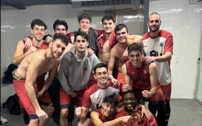 Els jugadors del CE Sant Nicolau després de la victòria |@CESantNicolau