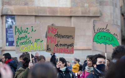 Manifestació a favor de l'ús del català a les escoles