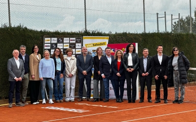 Foto de família al final de la presentació |Oriol Ferran