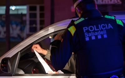 Detingut un conductor a Sabadell