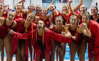Eufòria de la selecció cadet femenina després de guanyar l'or a Turquia | RFEN