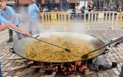 La paella popular de diumenge és un dels punts àlgids de la festa 