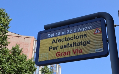 Panell anunciant les obres a la Gran Via | Júlia Ramon