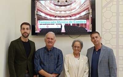 Pau Armengol, Manel Sabés (secretari de JJMM), Joana Soler i el regidor de Cultura, Carles de la Rosa | RàdioSabadell