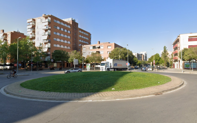 Plaça Còrdova, a Can Llong | Google Street View