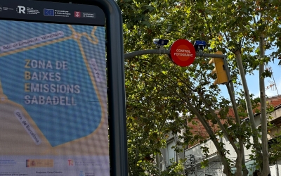 Una de les càmeres de les Zones de Baixes Emissions | Mireia Sans