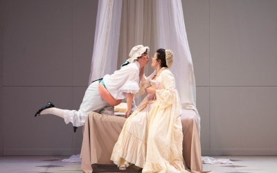 Cherubino i la Comtessa en un moment de l'òpera