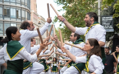La colla bastonera ha celebrat la seva 28a diada | Roger Benet