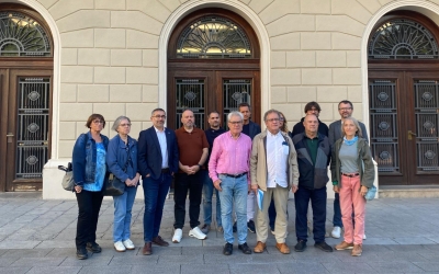Els representants dels partits polítics i els representants de la taula per la llengua de Sabadell