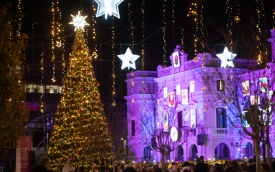 El Passeig i l'Ajuntament guarnits de Nadal