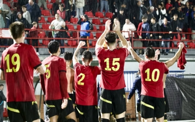 Alegria ripolletenca després d'eliminar el Cerdanyola als penals sota un diluvi | CF Ripollet