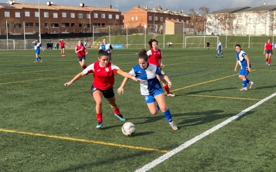 Meritxell Mena en una acció del partit d'ahir a Olímpia | Adrián Arroyo