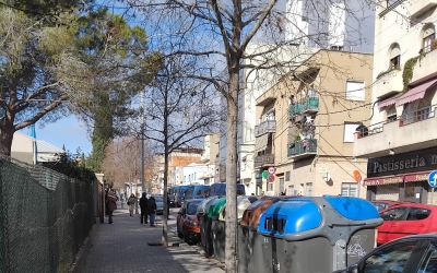 Imatge dels furgons policials al carrer Himàlaia de la Plana del Pintor | Cedida