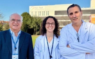 Xavier Serra-Aracil, Núria Llorach i José Hidalgo davant del Taulí | Cedida 