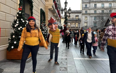 L'Home dels Nassos sortint de l'Ajuntament de Sabadell | Helena Molist (RàdioSabadell)