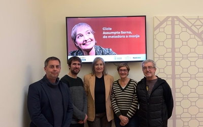 El regidor de Carles de la Rosa, l'actriu Assumpta Serna i la resta de l'equip del Cineclub | Laura Frias