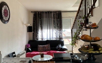 Un dels pisos de la Sareb a la Creu de Barberà | Júlia Ramon