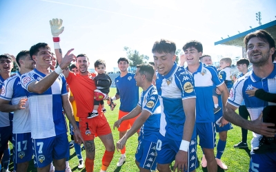 Alegria arlequinada a la Nova Creu Alta | Roger Benet