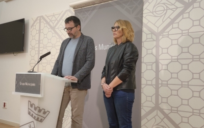 Santi Valls i Sílvia Renom durant la roda de premsa d'aquest matí