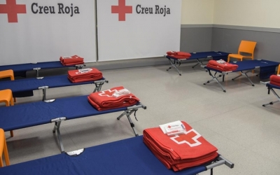 Dispositiu nocturn de Creu Roja Sabadell a Aigües Sabadell | Cedida