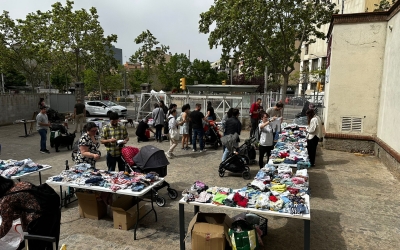 Un moment del Mercat d'intercanvi de roba infantil i de maternitat | Pere Gallifa (RàdioSabadell)