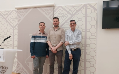 Carles de la Rosa, Jaume Prat i Francesc Manaut durant la presentació d'aquest matí