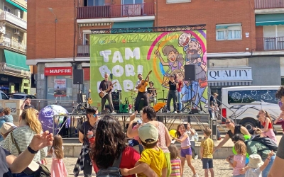 La plaça Benjamín Garcia durant el concert de Xiula