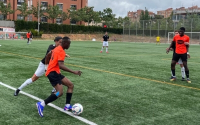 L'equip de la zona sud no va trobar el camí cap al gol davant el Barberà | Adrián Arroyo