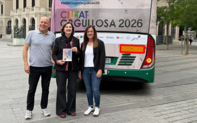 Salva Gomis, de l'OAR, Rosa Pareja, regidora d'Igualtat i Ana Romero, vicepresidenta de la TUS | Mireia Sans