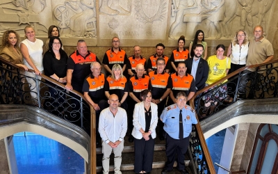 Foto de família a l'Ajuntament de Sabadell | Anna Clarà