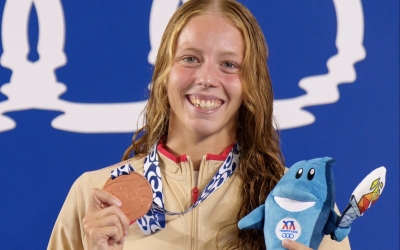 Paula González bronze