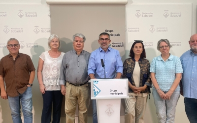 La coalició Acció per Sabadell a la Sala de premsa de l'Ajuntament | Pol Peiró