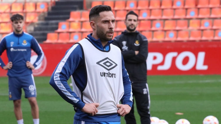 Marc Fernández entrenant-se al Nou Estadi | Nàstic