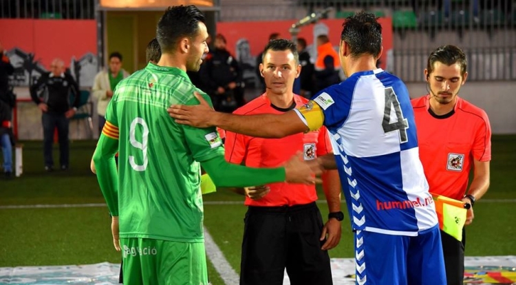 L'àrbitre de diumenge ja ha fet d'assistent en dos partits del Sabadell | Críspulo Díaz