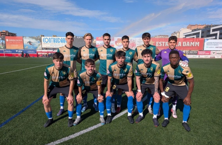 L'equip del Sabadell 'B' abans del partit a Lleida | @futbaseces