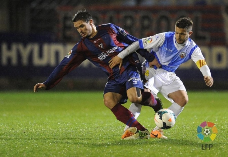 Juanjo Ciércoles en l'última visita a Eibar: un polèmic 1-0 de penal el febrer de 2014 | LaLiga