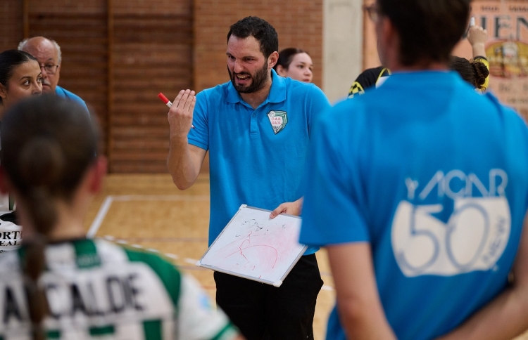 Indicacions d'Ibáñez durant la Supercopa | Eric Altimis