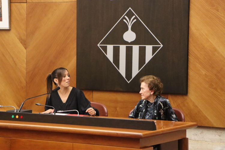 L'alcaldessa i la filla de Sarrà