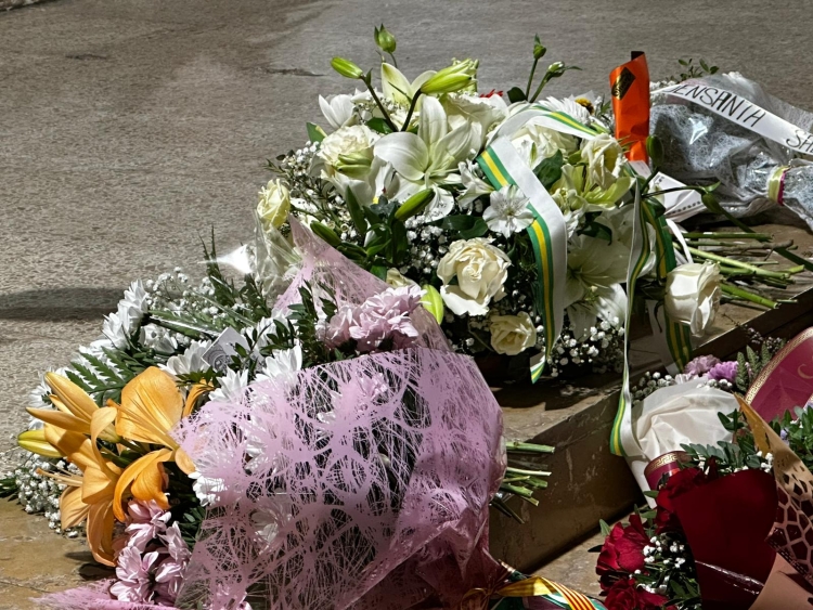 Les ofrenes florals a la Verge del Pilar | Marc Ortín