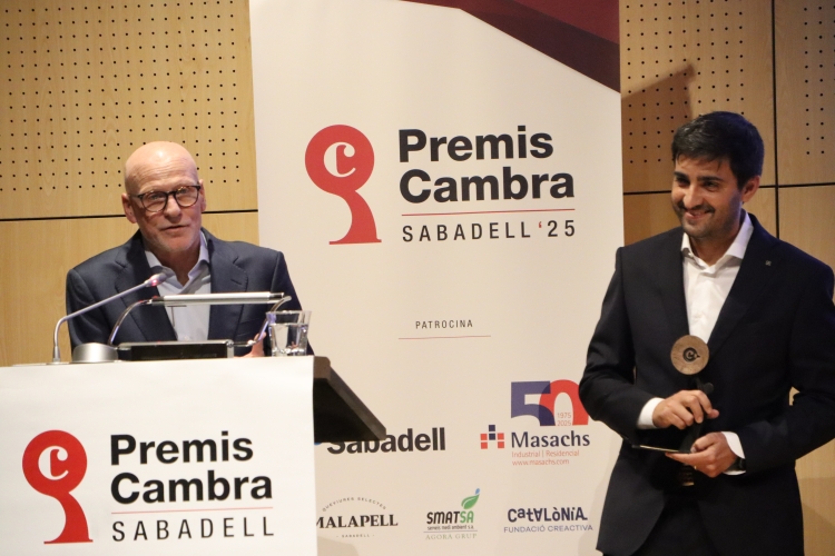 Encofrados J. Alsina, recollint el premi