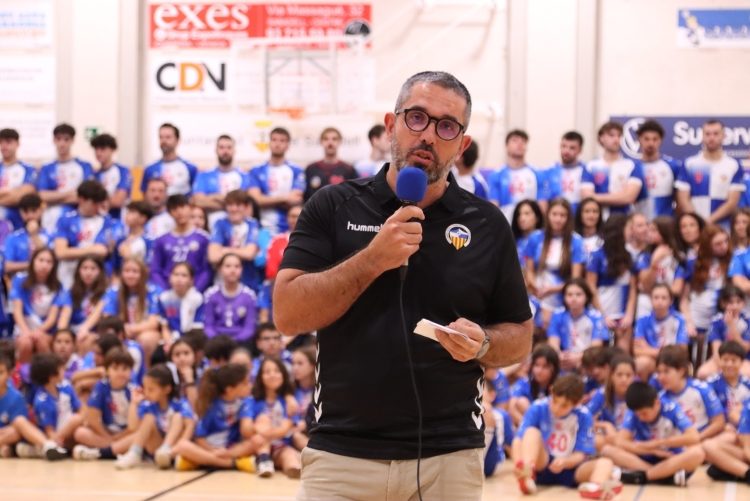 Bosch als parlaments de la presentació de l'any passat | CASH