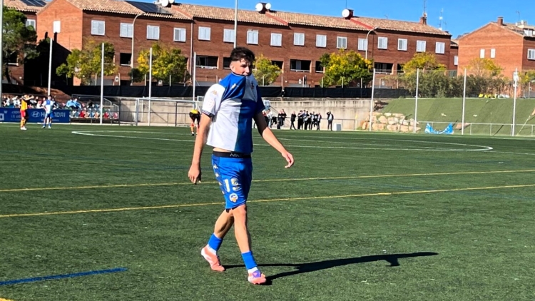 Marcos marxa maleint la seva expulsió | Adrián Arroyo