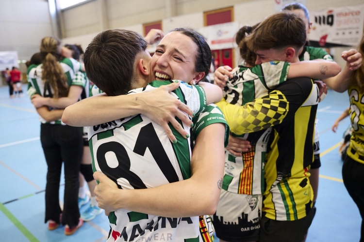 Alegria a terres aragoneses després de culminar l'ascens a Or Femenina | Èric Altimis