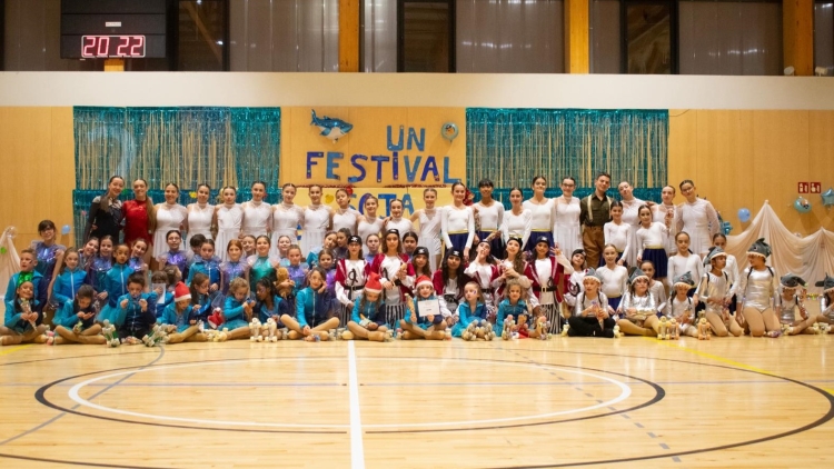 Foto de família del Club Patinatge Artístic Sabadell | CPA