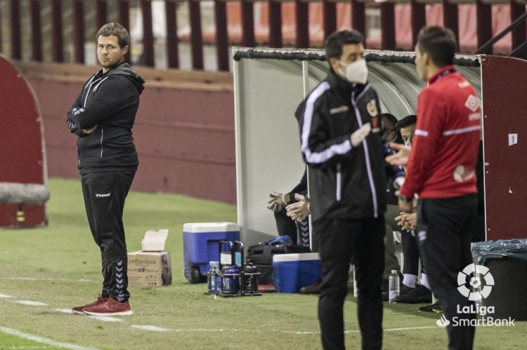 Salafranca, dirigint el Sabadell a la banqueta de Las Gaunas | LaLiga