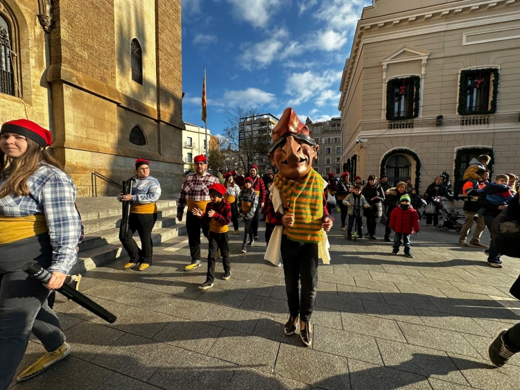 L'Home dels Nassos a la plaça Sant Roc | Helena Molist (RàdioSabadell)