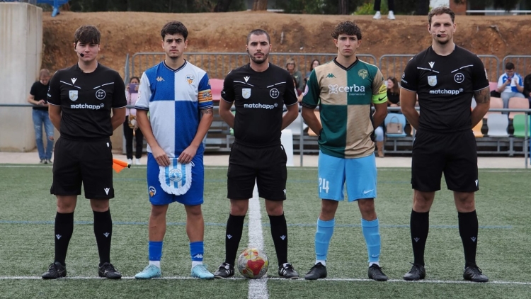 El Racing Zaragoza va haver de jugar d'arlequinat a Sabadell | Gerard Fernández (FutBaseCES)