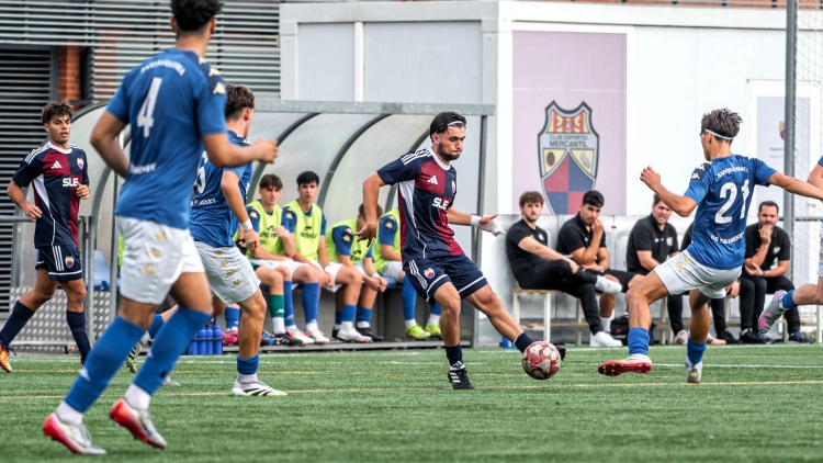 Imatge del Mercantil-Grama d'Arraona-Merinals | FotoBall.BCN (Mercantil)