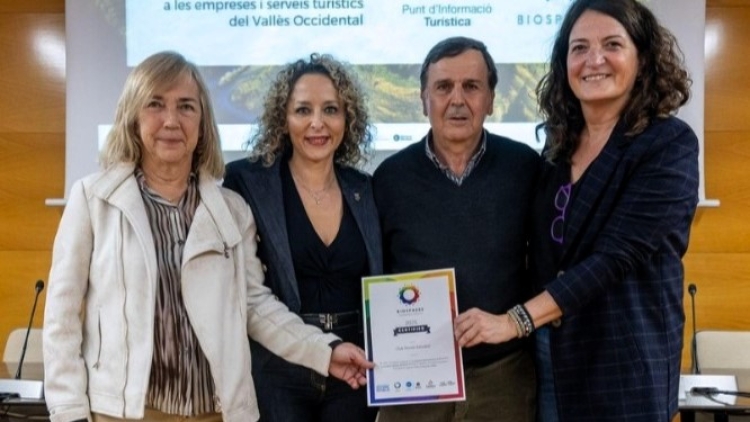 Rosa Bella i August Serra, amb la regidora Katia Botta | CTS